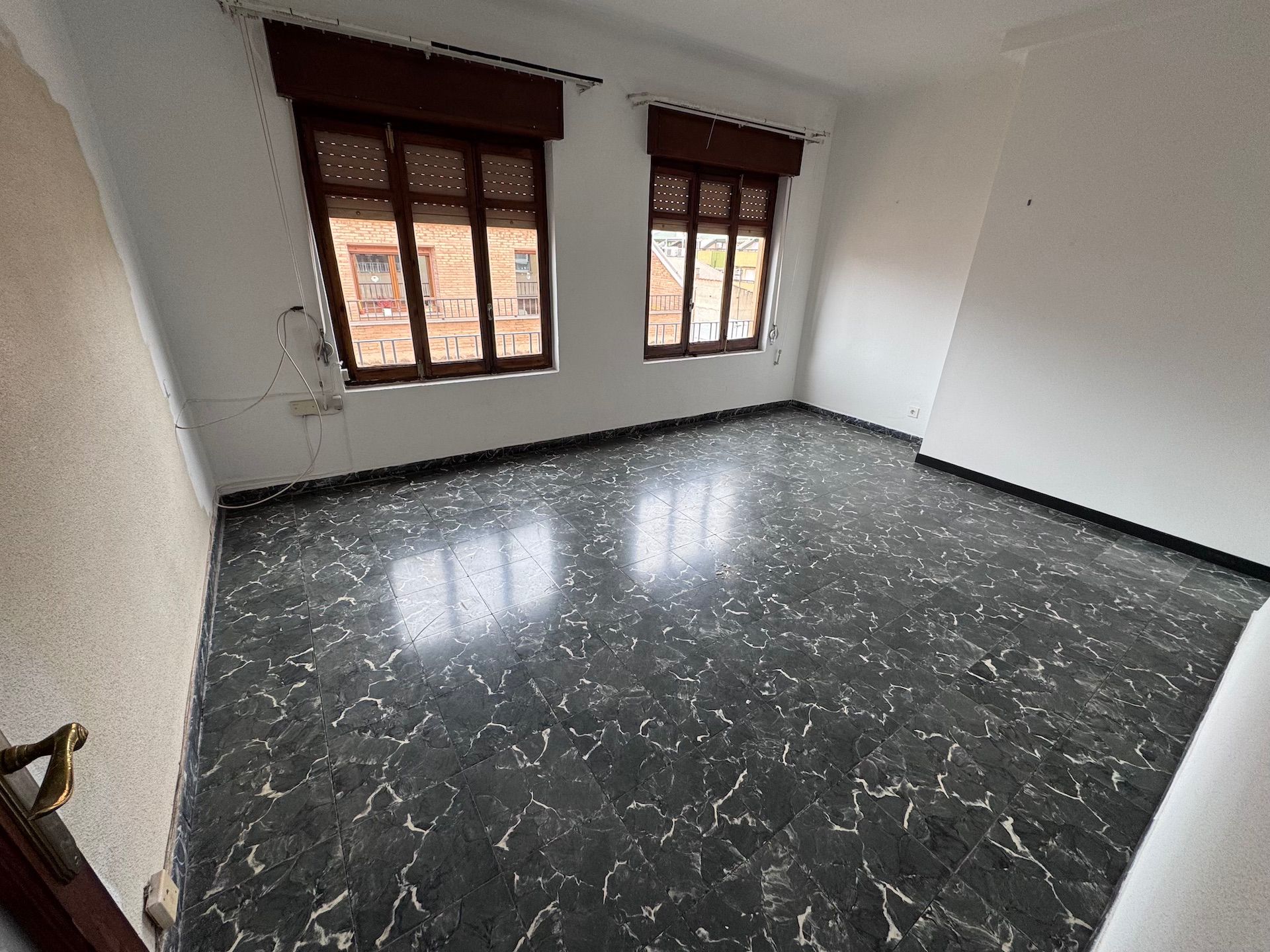 Exterior view of Flat for sale in Villena  with Terrace and Storage room