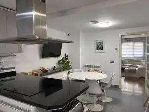 Casa o chalet de alquiler en Avenida Ángel Nieto, Valdepastores - Las Encinas