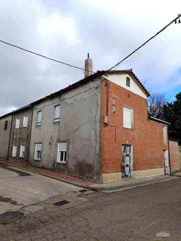 Casa adosada en Venta en Jardines en Castrillo-Tejeriego