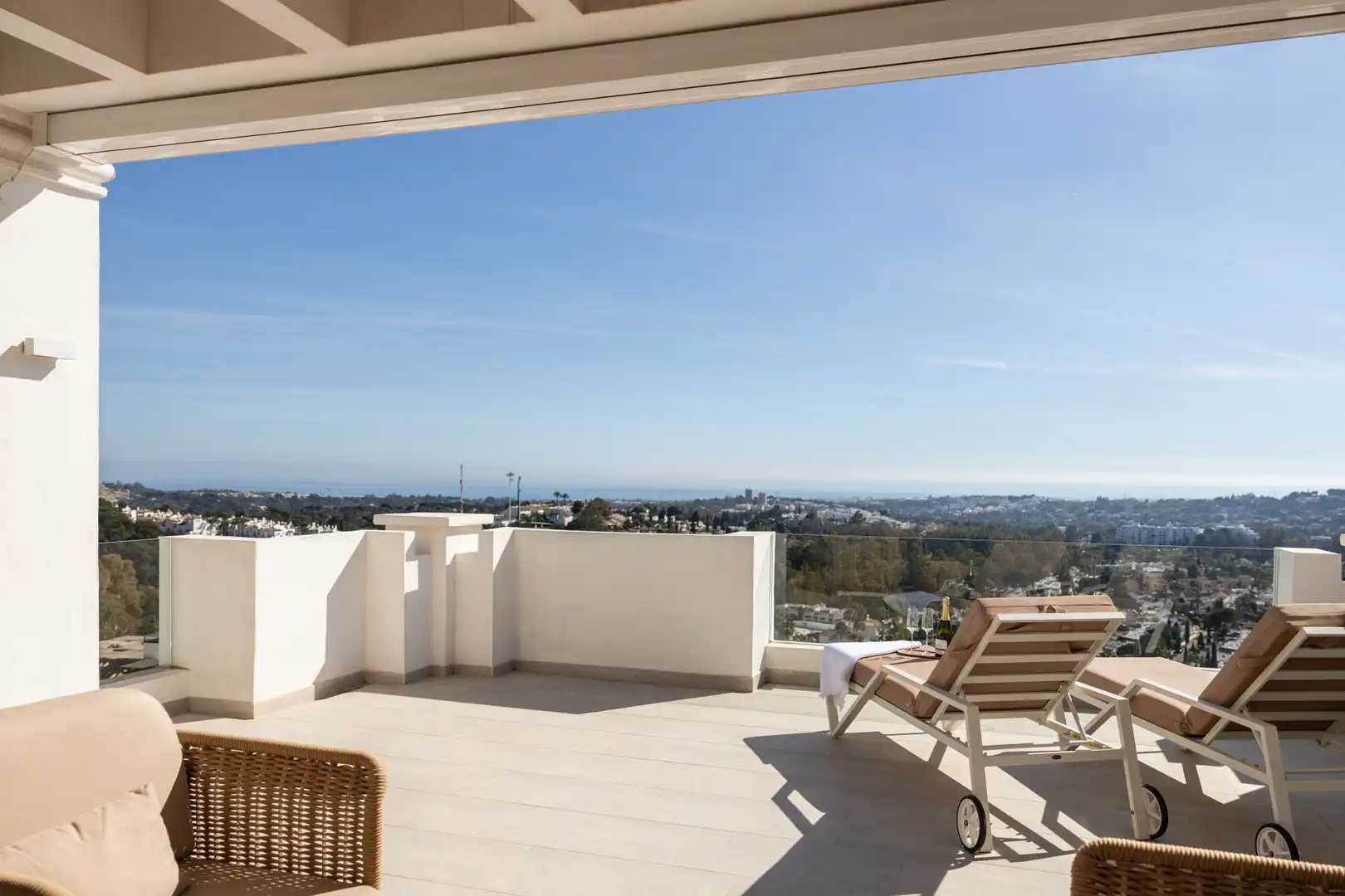 Appartement compact avec terrasse à vendre à Nueva Andalucía