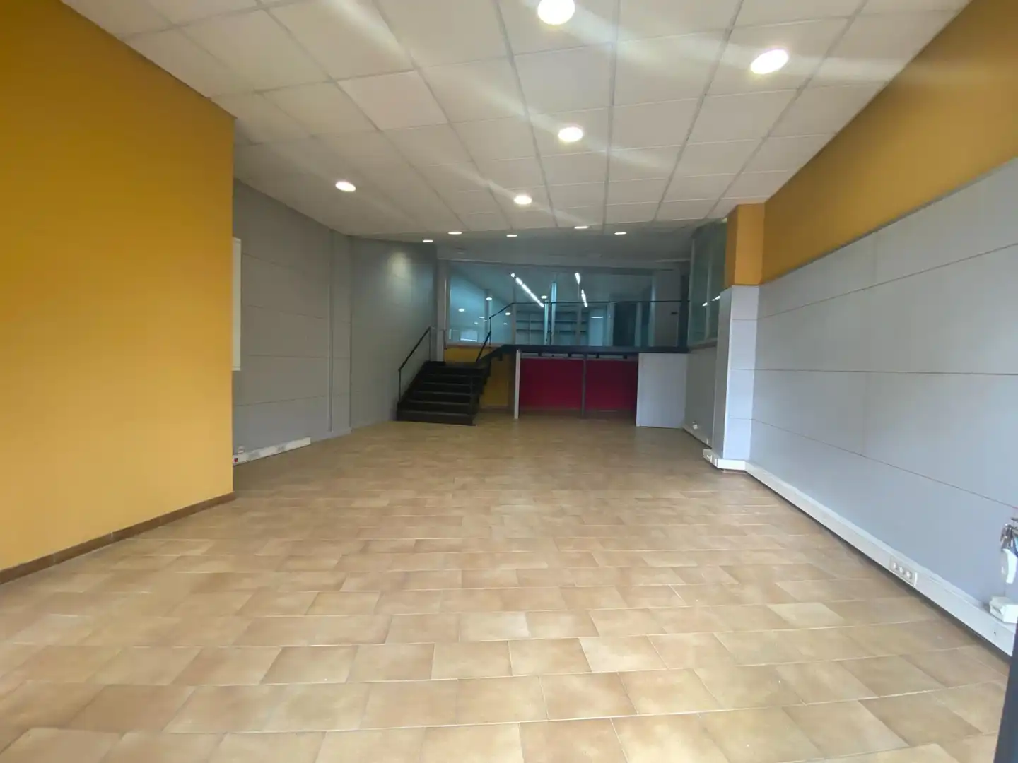 Geschaftsraum zur Miete in La Roca del Vallès