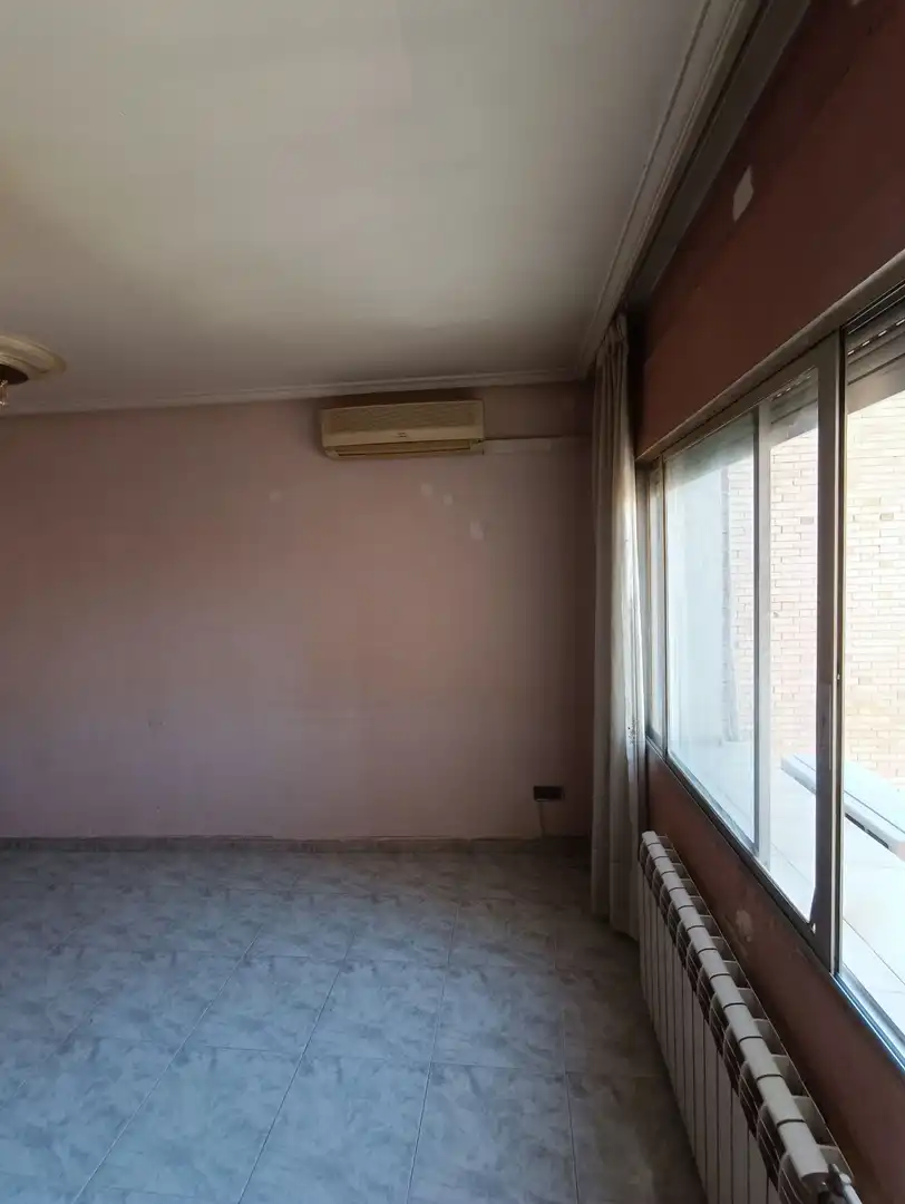 Habitación de Piso en venta en Zaragoza con Calefacción