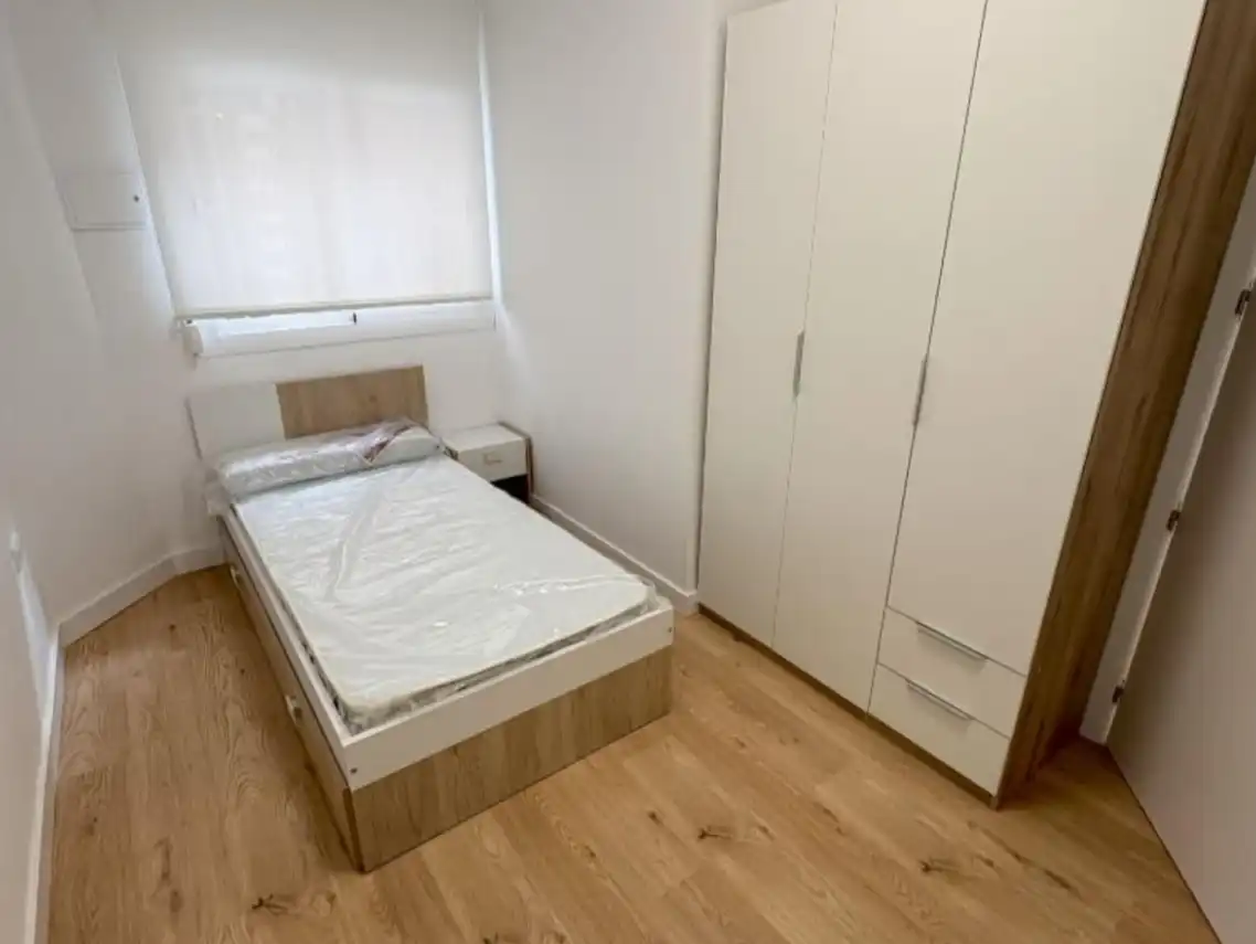 Bedroom of Flat for rent in Sagunto / Sagunt  with Air Conditioner, Furnished and Oven