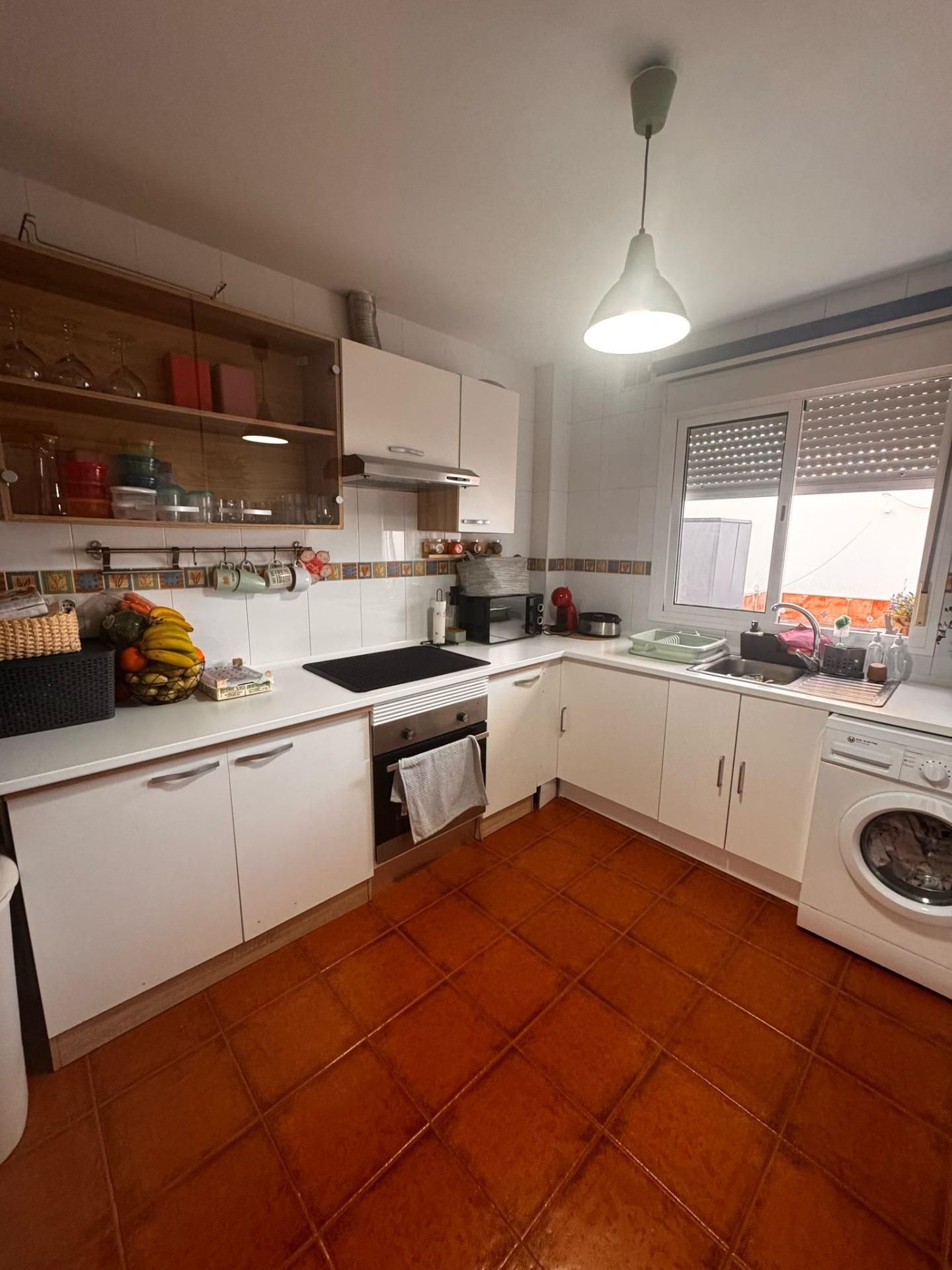 Cuina de Casa o xalet en venda en Utrera amb Terrassa