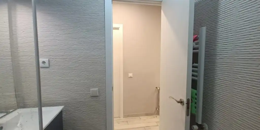 Duplexes for sale in Madrid  with Air Conditioner, Heating and Storage room