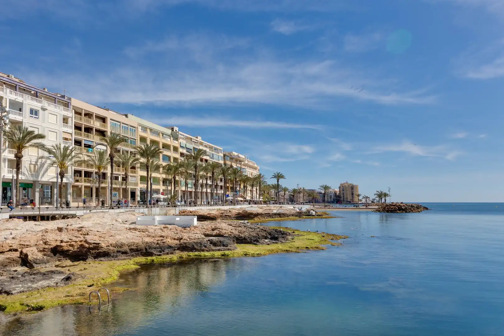 Exterior view of Study for sale in Torrevieja  with Air Conditioner, Terrace and Balcony