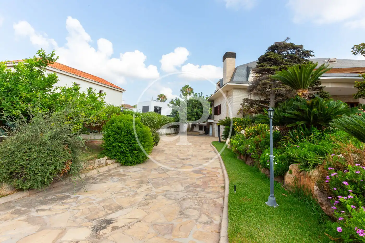 Vista exterior de Casa o chalet en venta en Paterna con Aire acondicionado, Calefacción y Jardín privado