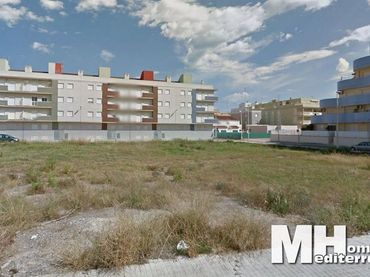 Terrenos y solares en venta en EDUARDO DATO 14