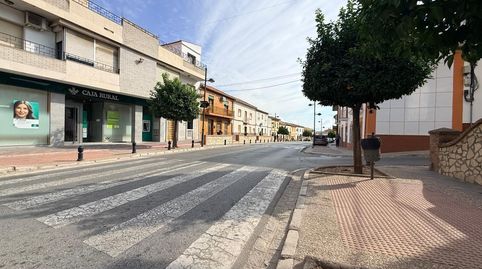 Gran Oportunidad en el Centro de Láchar! Local comercial con muchas posibilidades Ideal negocio o conversión a Loft de diseño