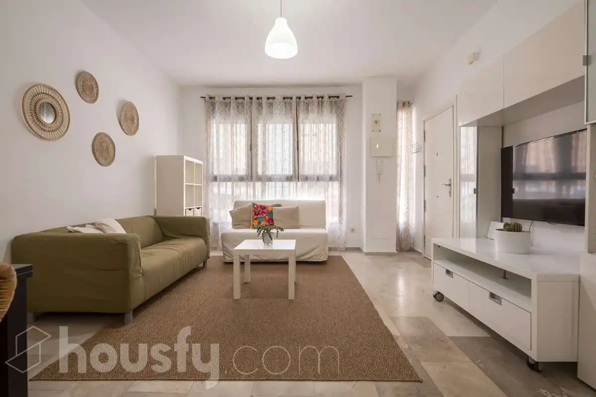 Sala d'estar de Planta baixa de lloguer en Madrid amb Calefacció