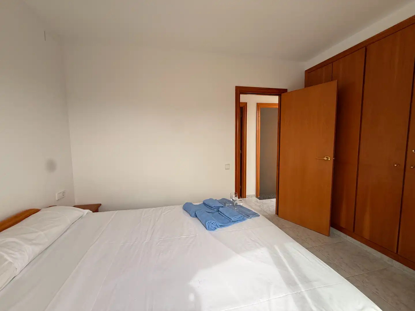 Dormitori de Casa o xalet en venda en Mont-roig del Camp amb Aire condicionat, Calefacció i Jardí privat