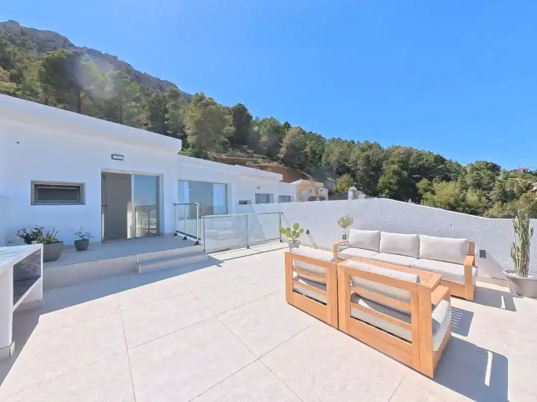 Terrassa de Casa adosada en venda en Calpe / Calp amb Aire condicionat, Piscina i Balcó