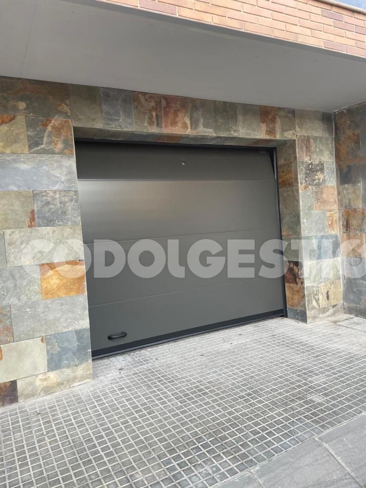 Exterior view of Garage for sale in Balenyà