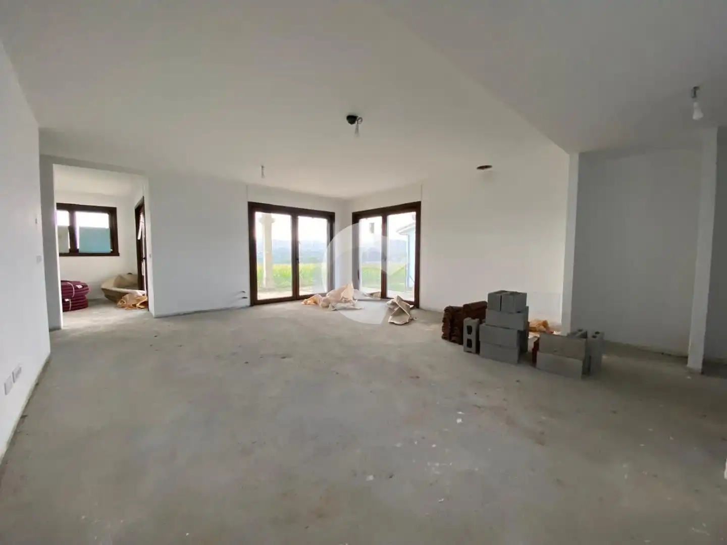 Casa o xalet en venda en Carballo amb Jardí privat