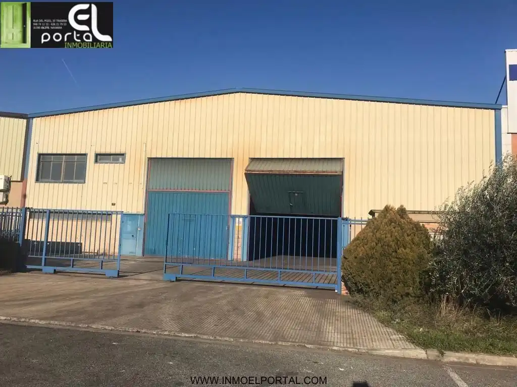 Vista exterior de Nave industrial de alquiler en Tafalla