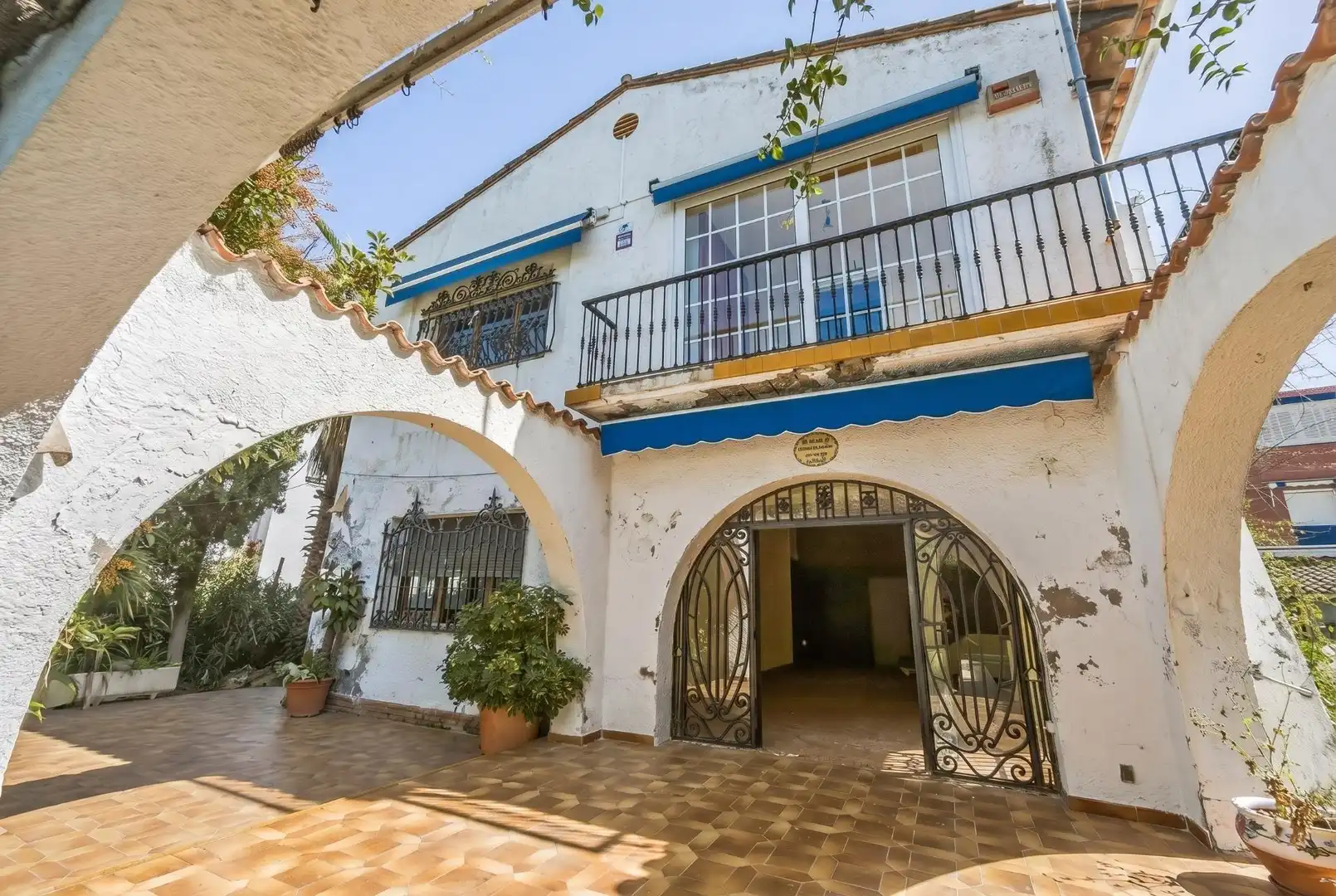 Casa amb terrassa en venda a Can Girona - Terramar - Vinyet, imagen 4