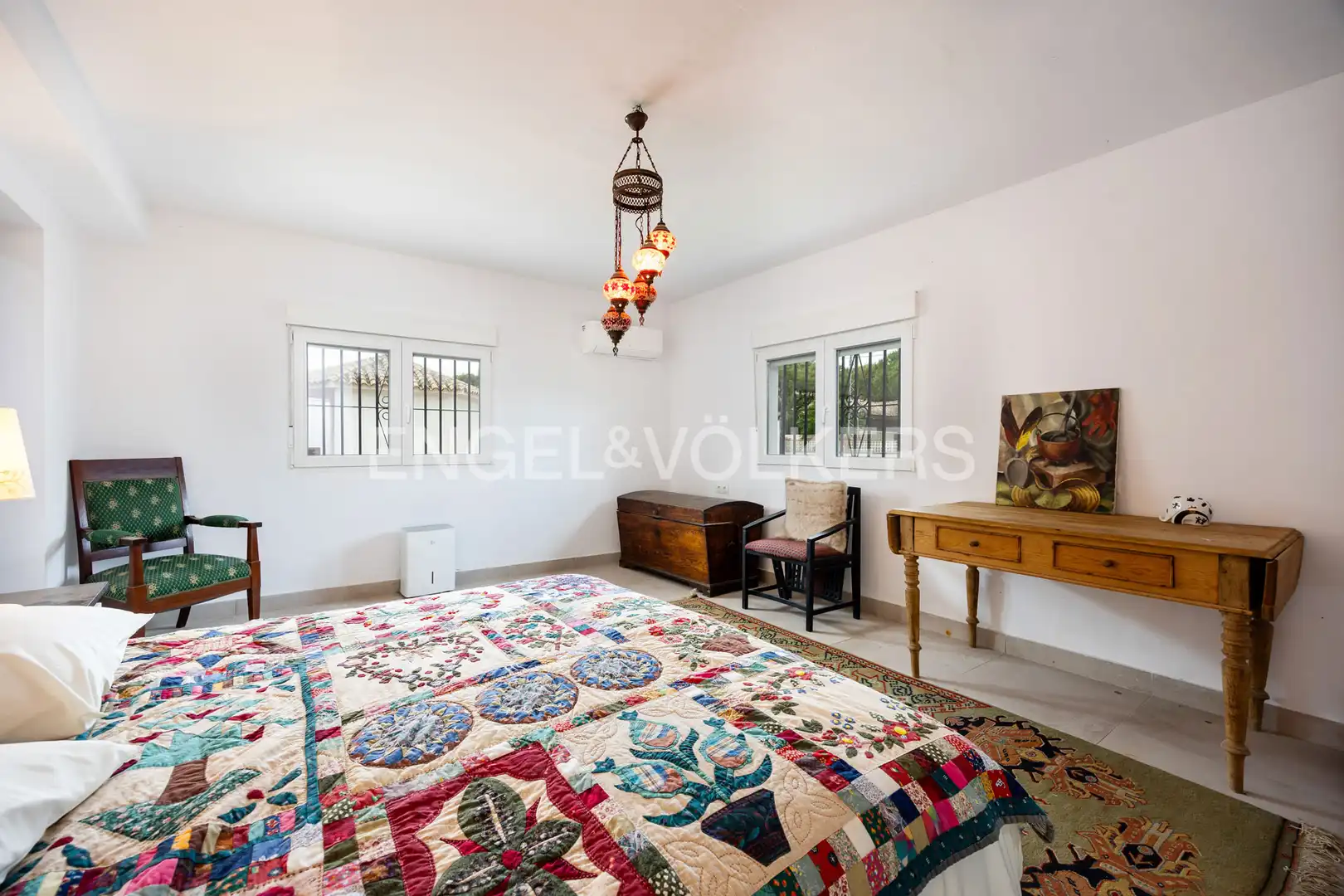 Bedroom of Houses for sale in Chiclana de la Frontera  with Air Conditioner, Heating and Private garden
