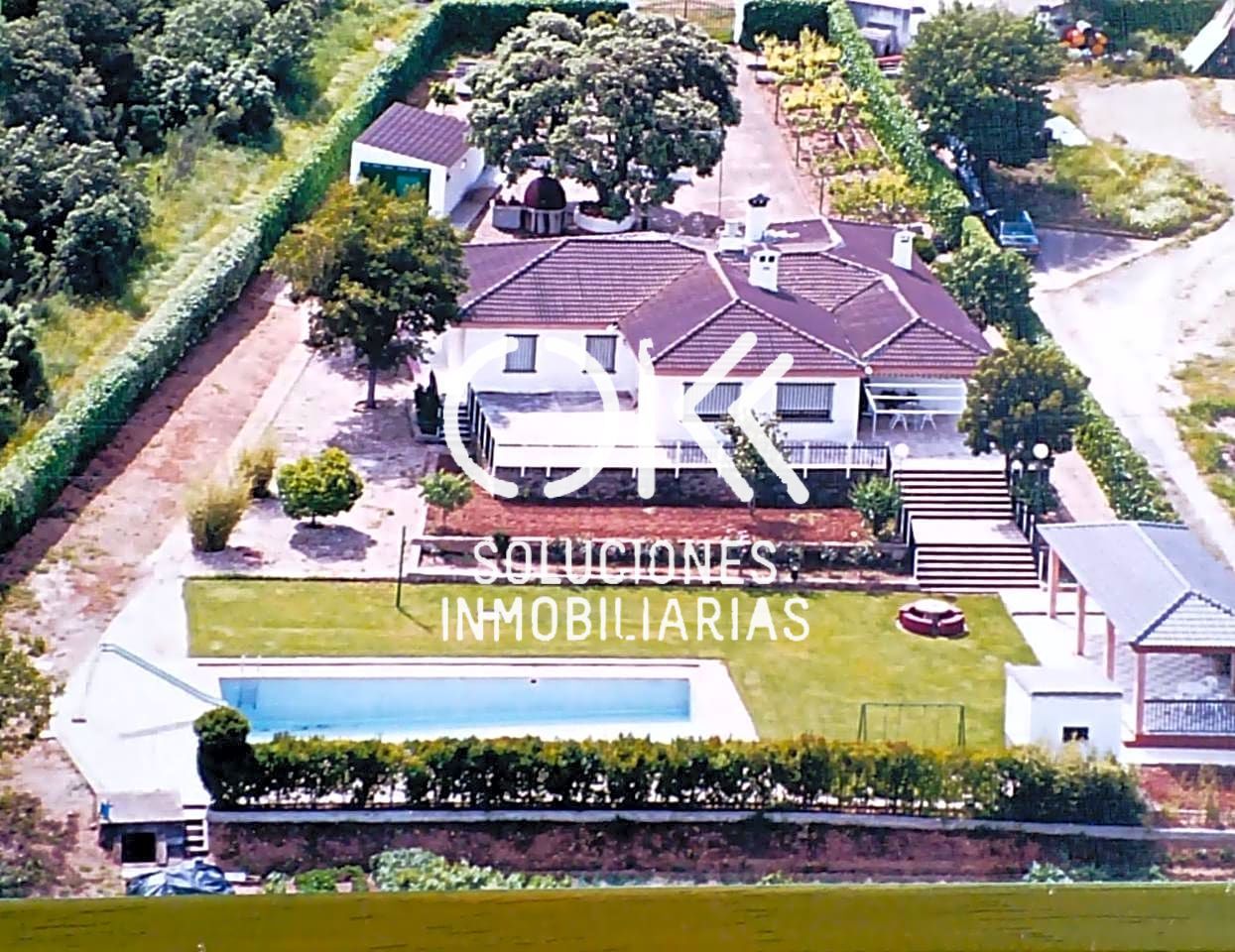 Casa o xalet en venda a EL HAZA, Malpartida de Plasencia