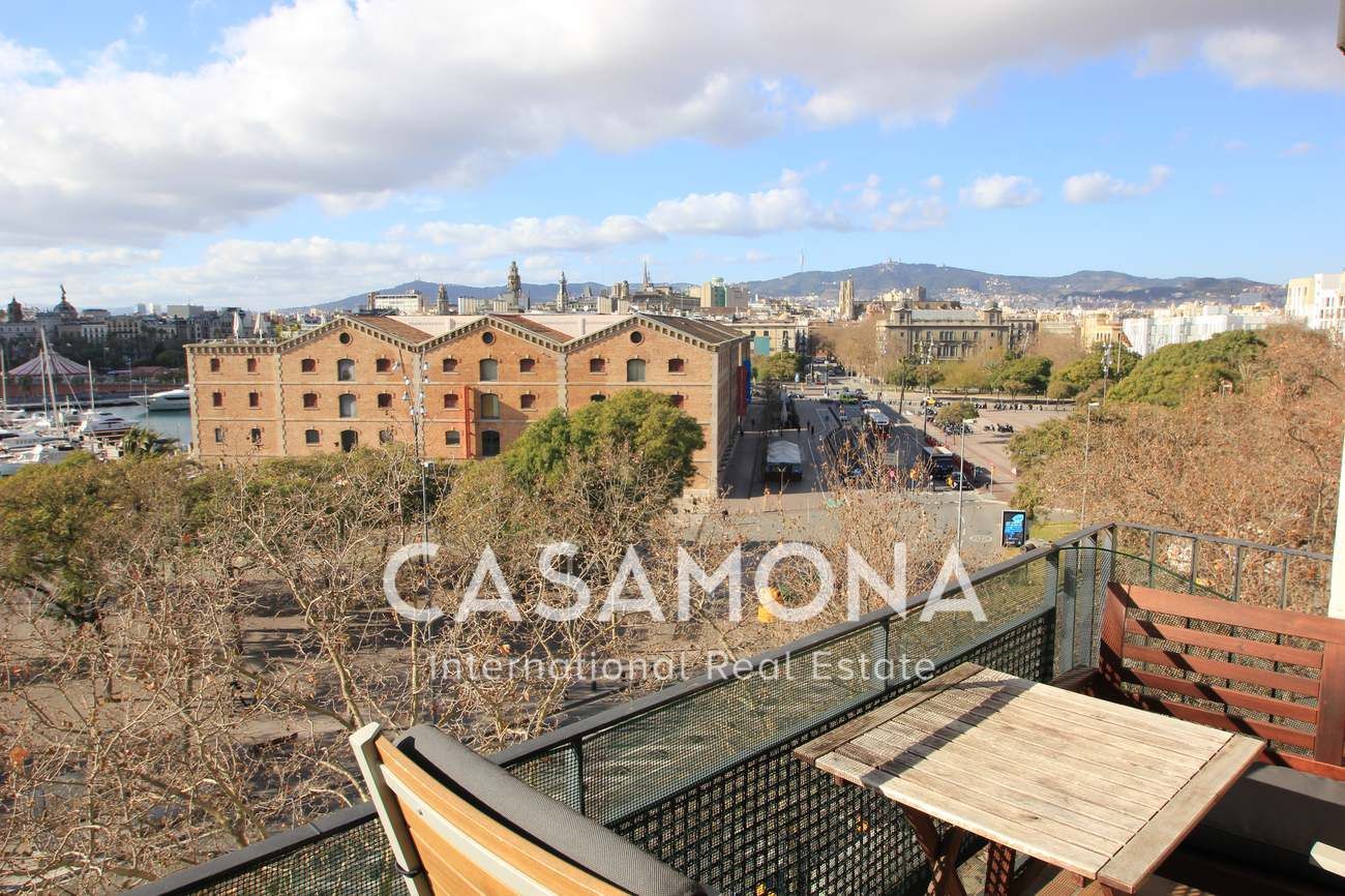 Exterior view of Apartment to rent in  Barcelona Capital  with Air Conditioner, Heating and Terrace