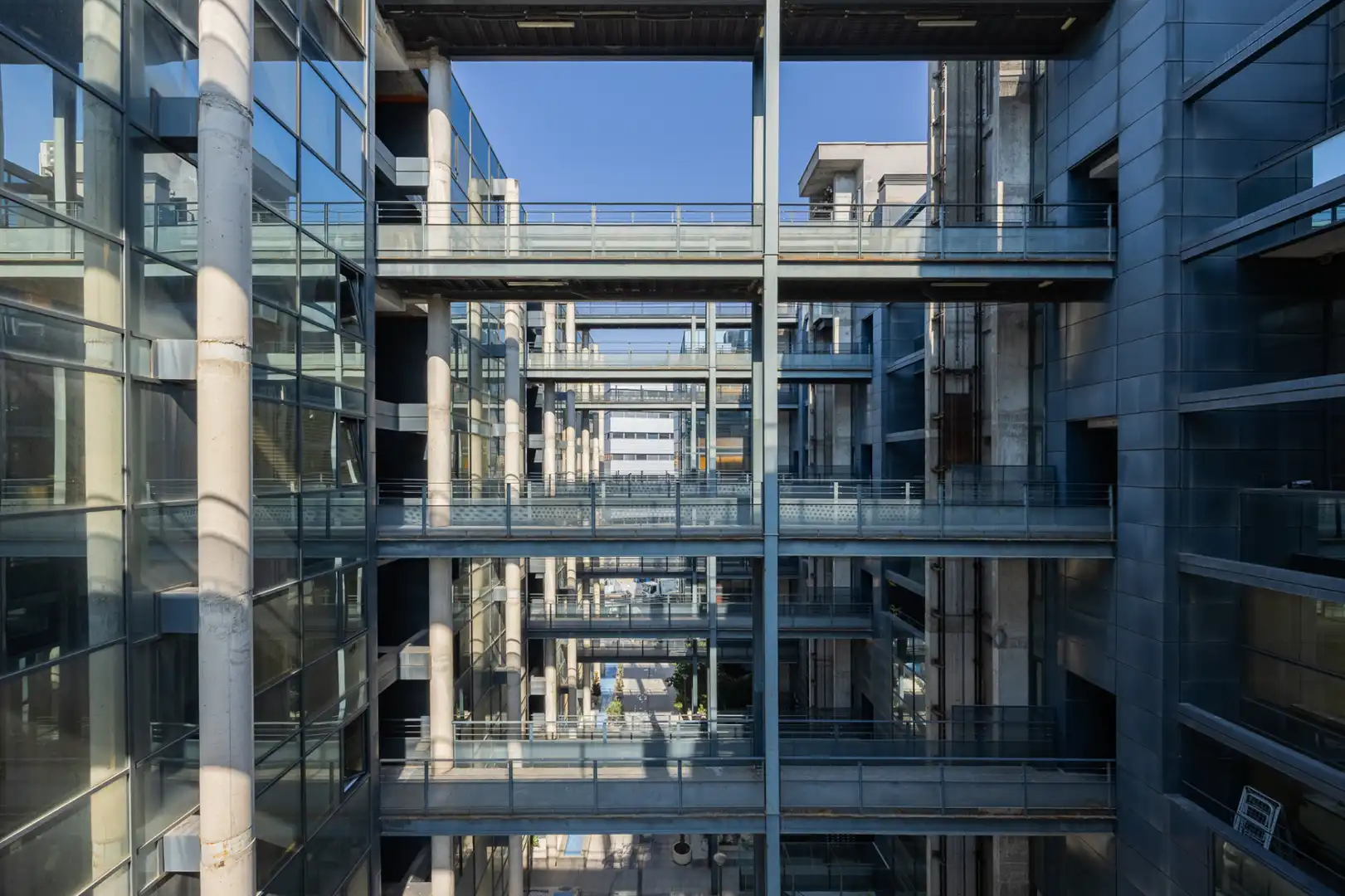 Vista exterior de Dúplex en venta en Madrid con Calefacción