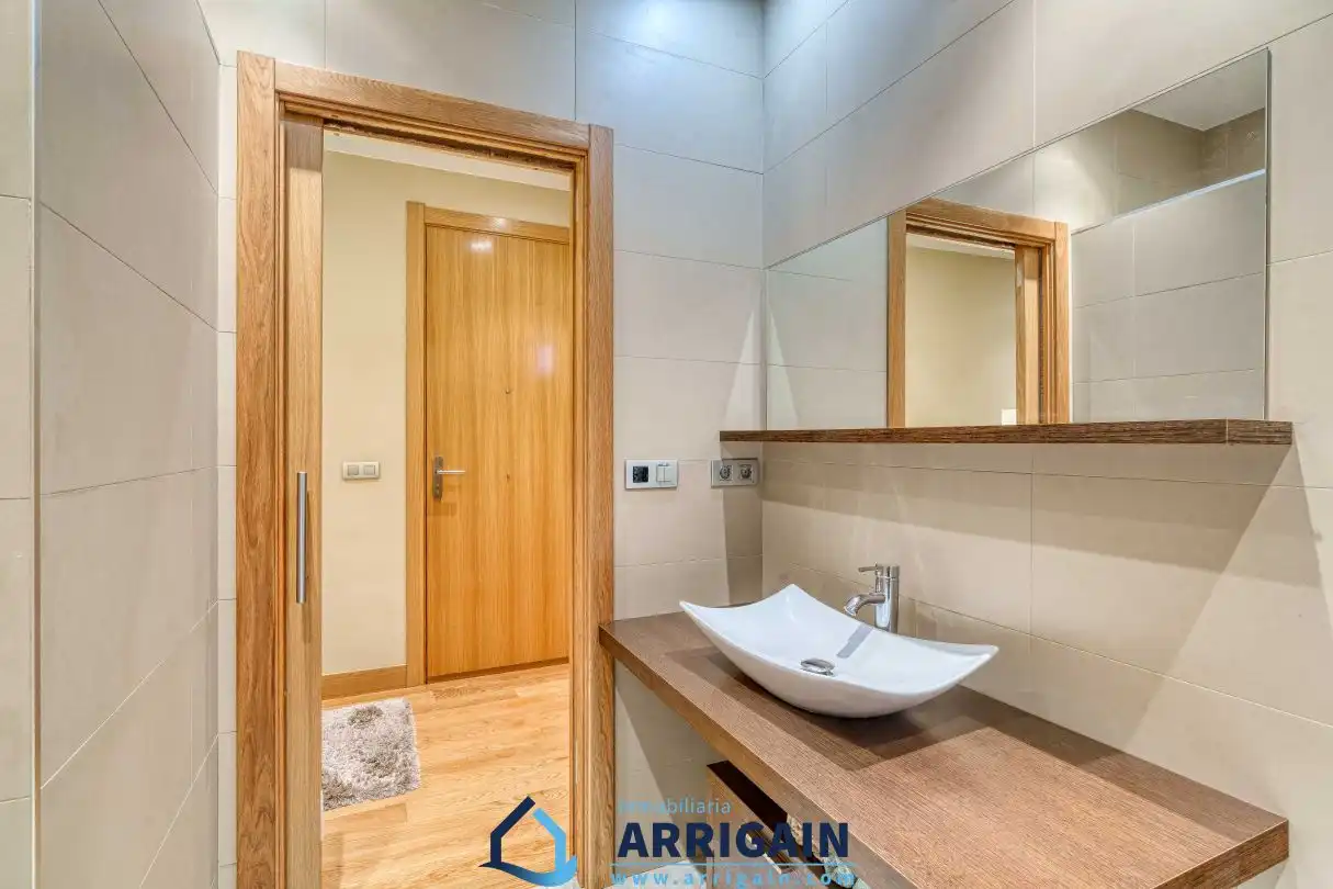 Flat for rent in Usandizaga Kalea, Gros