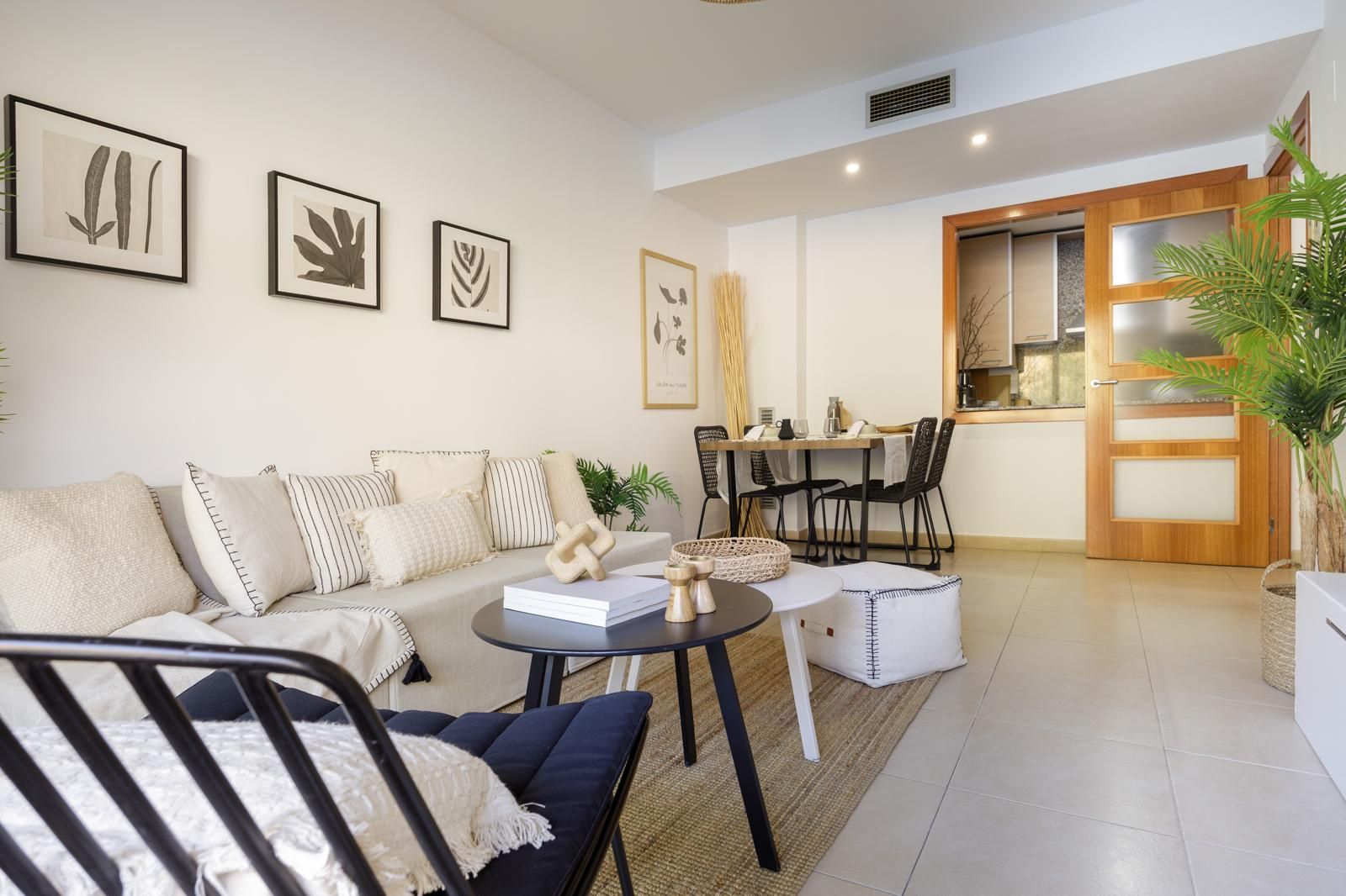 Sala d'estar de Pis en venda en Lloret de Mar amb Calefacció, Jardí privat i Terrassa