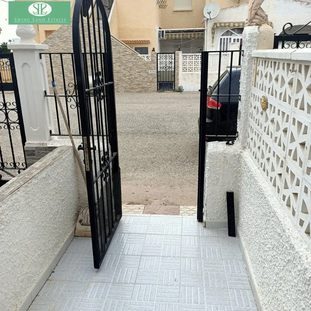 Casa o chalet en venta en Los Alcázares con Terraza, Trastero y Amueblado