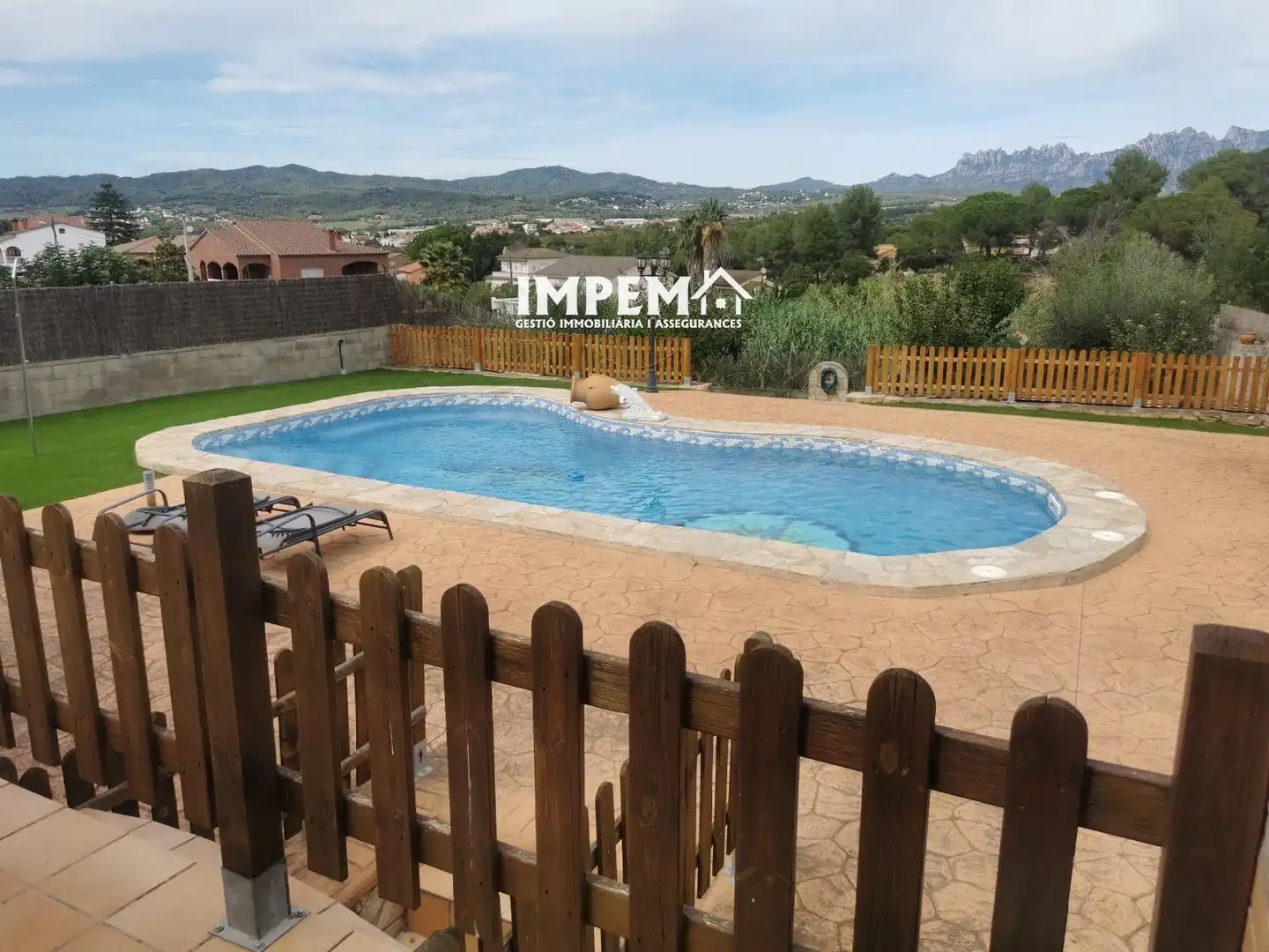 Villa con piscina in vendita a Piera, imagen 10
