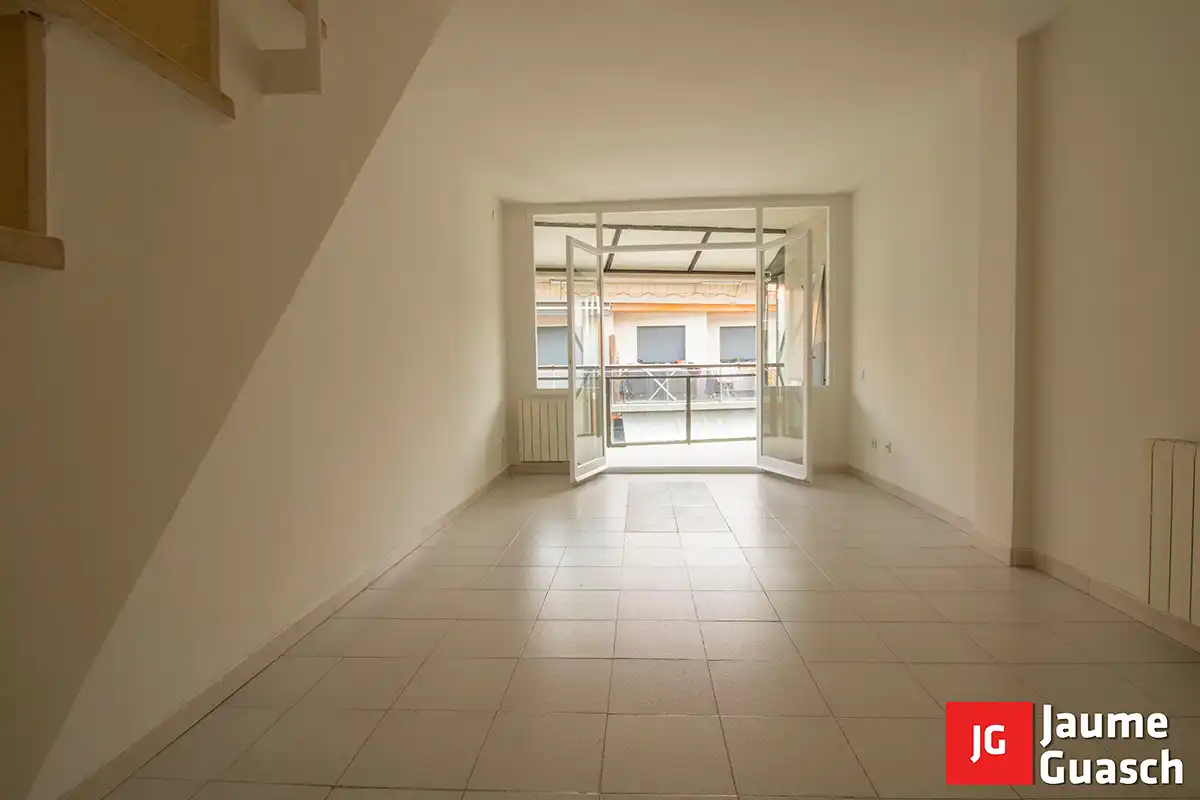 Piso en venta en Torredembarra con Calefacción, Terraza y Trastero