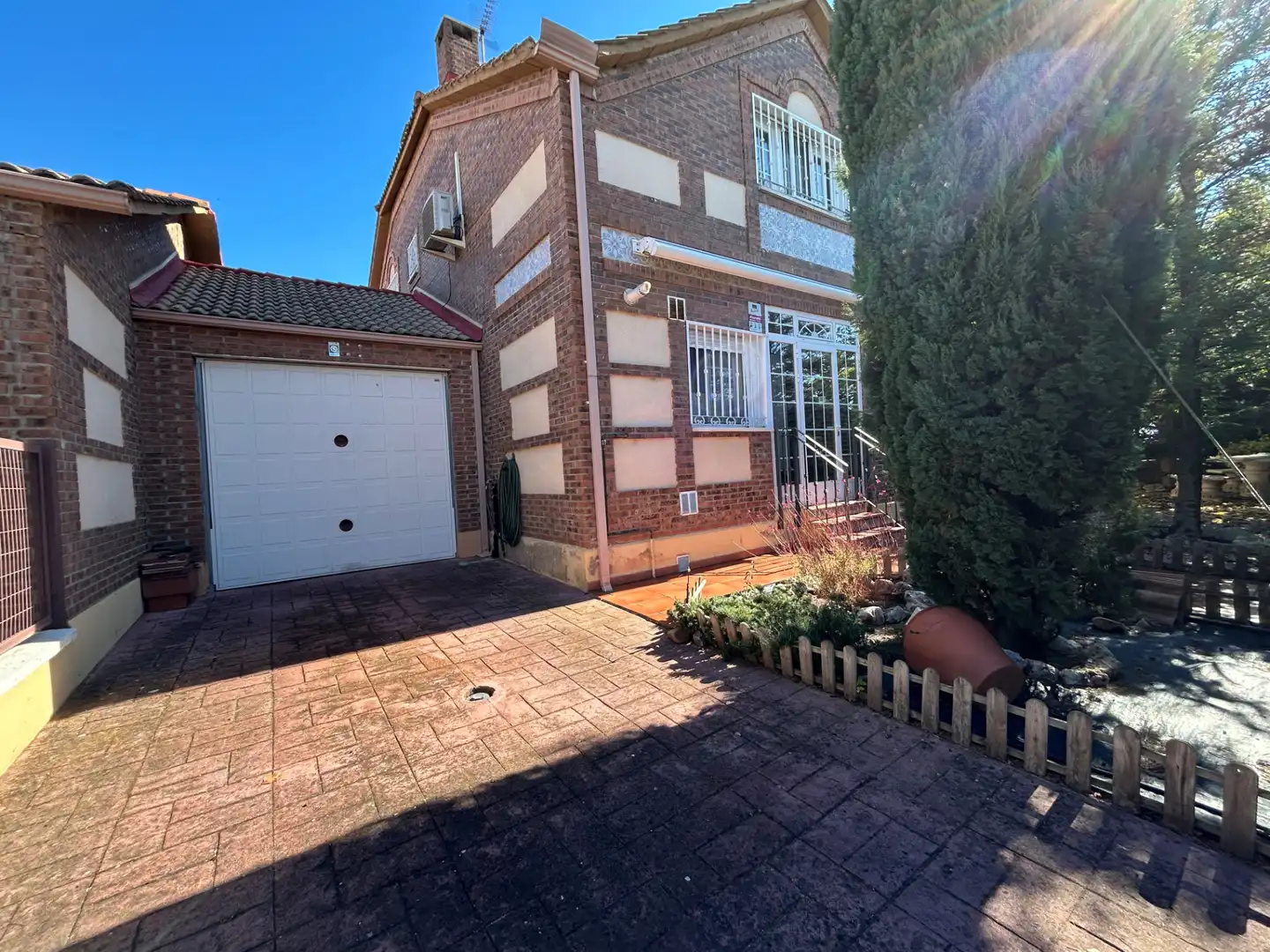 Vista exterior de Casa o chalet en venta en Urb. Belvalle