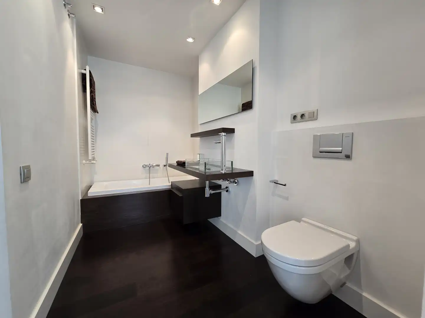 Bathroom of Flat for sale in  Logroño  with Heating, Private garden and Storage room