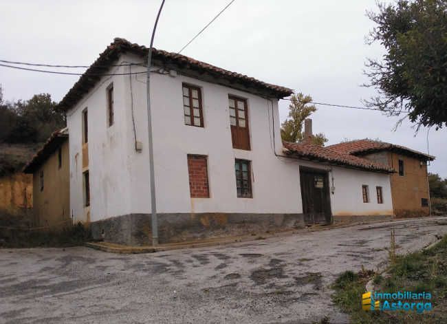 Exterior view of Country house for sale in Villamejil  with Private garden