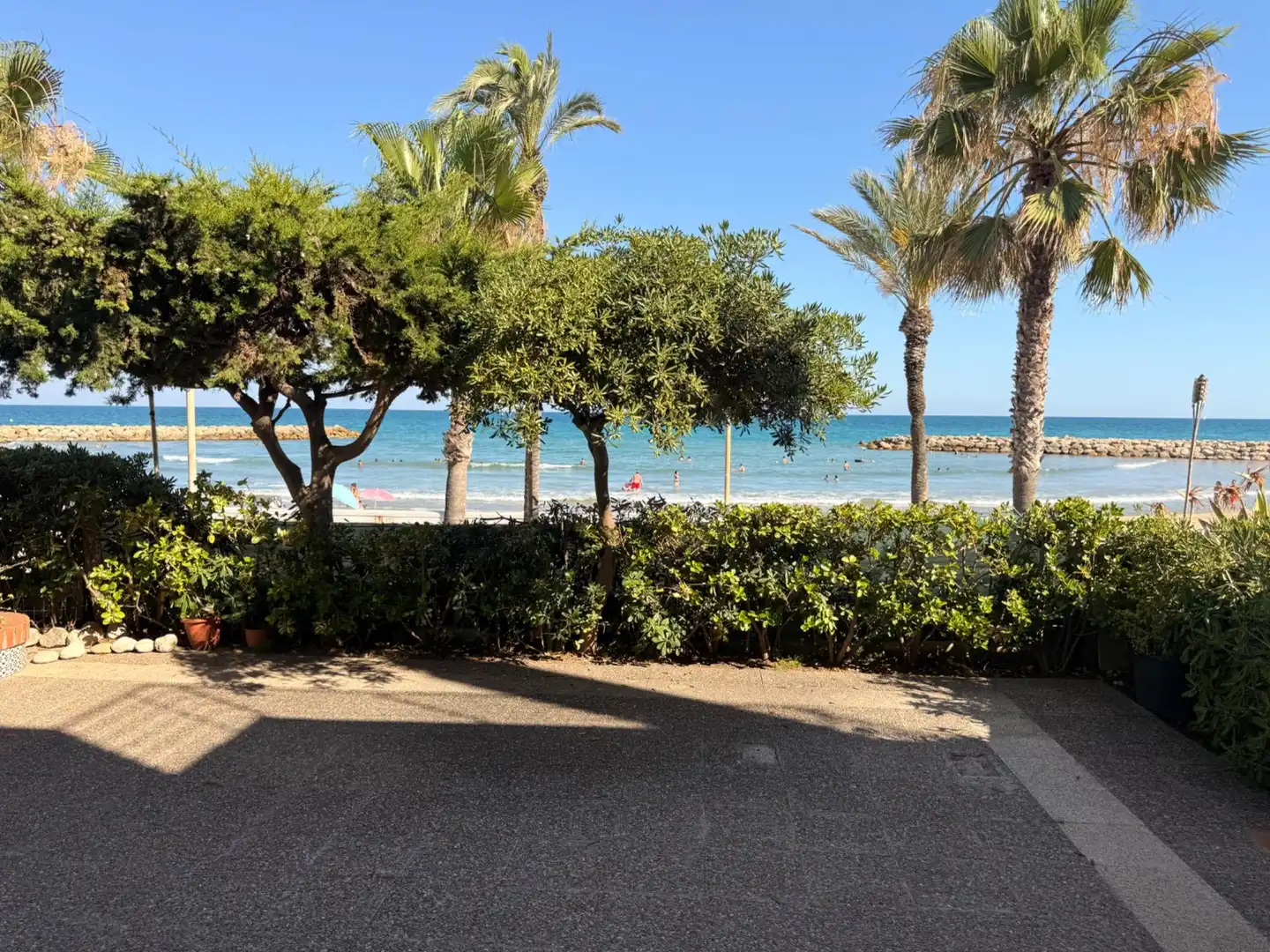 Vista exterior de Casa adosada en venta en Prat de Vilanova