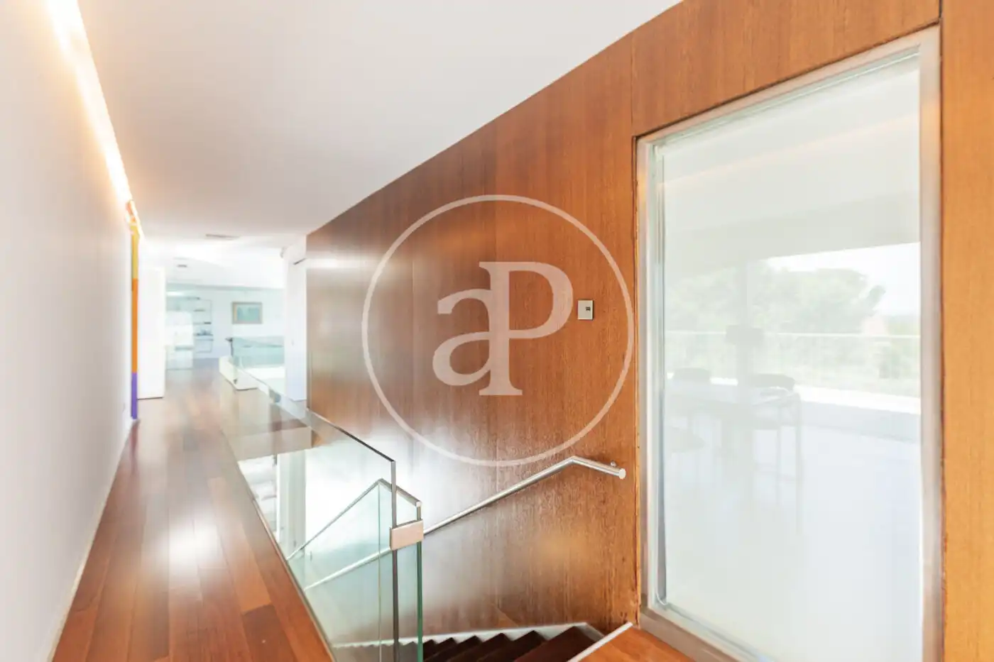 Houses for sale in Madrid  with Air Conditioner, Heating and Private garden