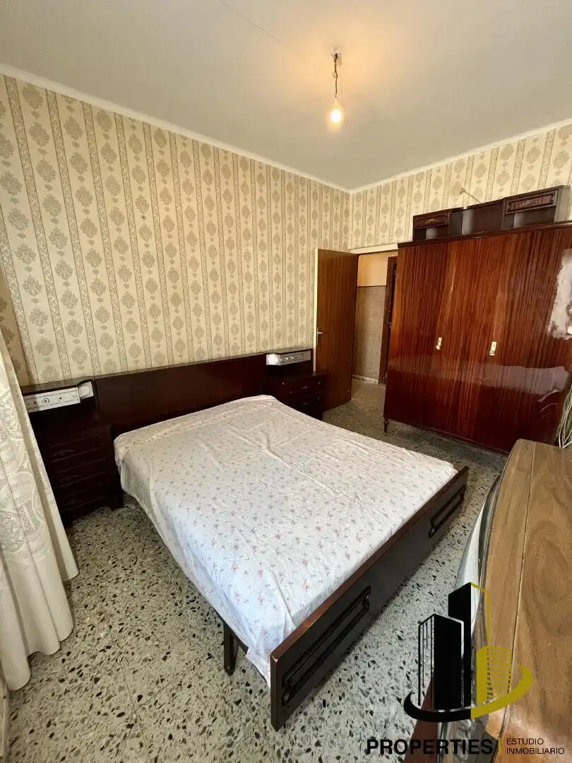 Habitación de Casa o chalet en venta en Ledrada