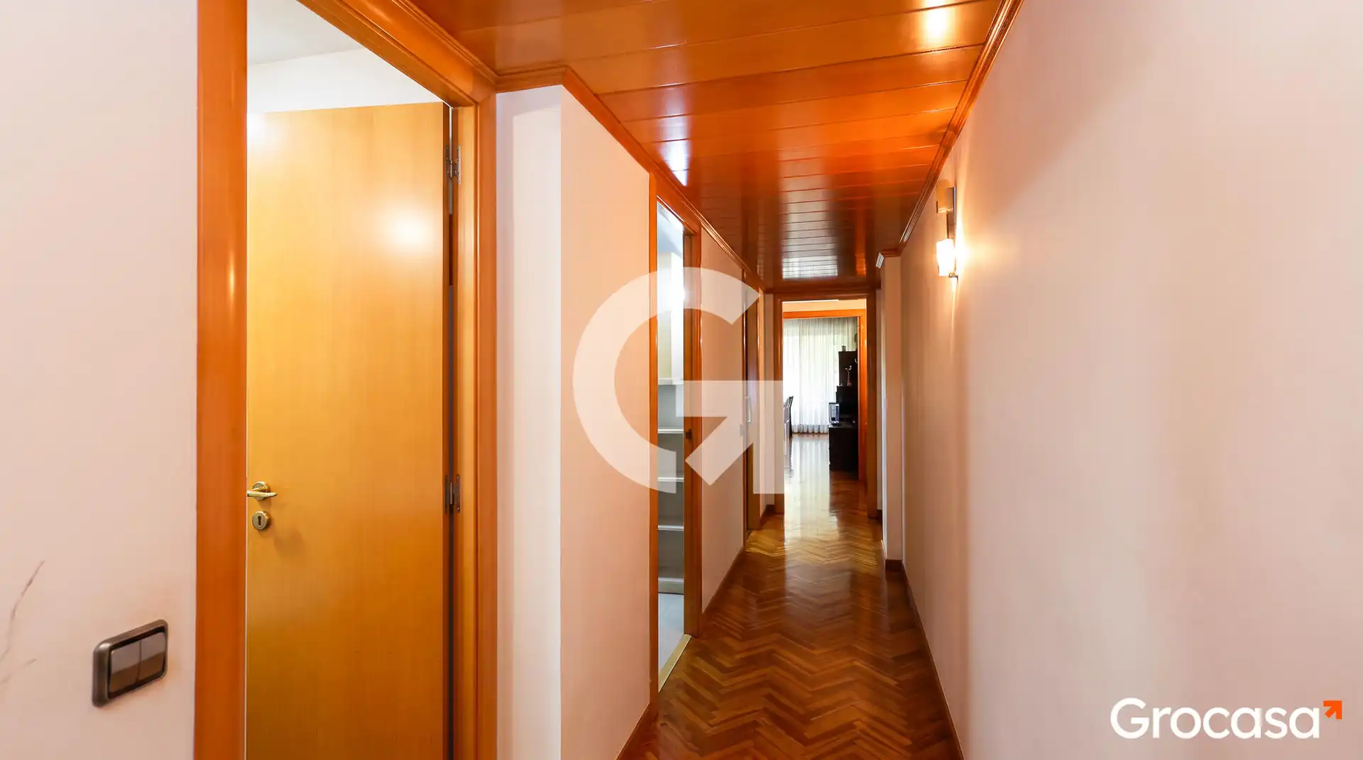 Piso en venta en Barcelona con Aire acondicionado, Calefacción y Horno