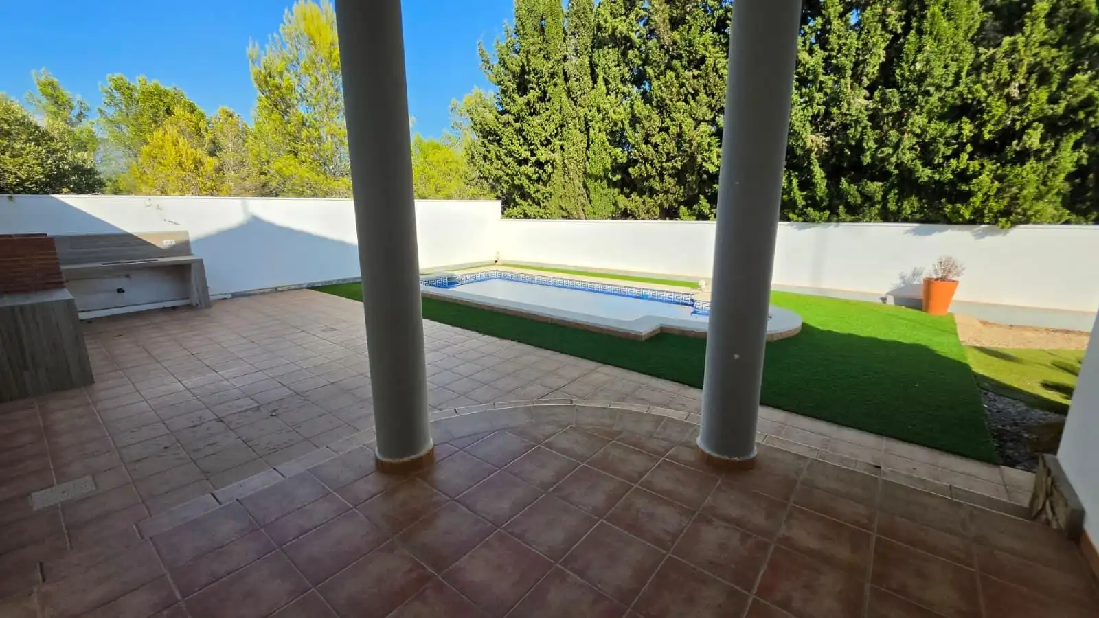 House with pool for sale in Les Tres Cales, imagen 3