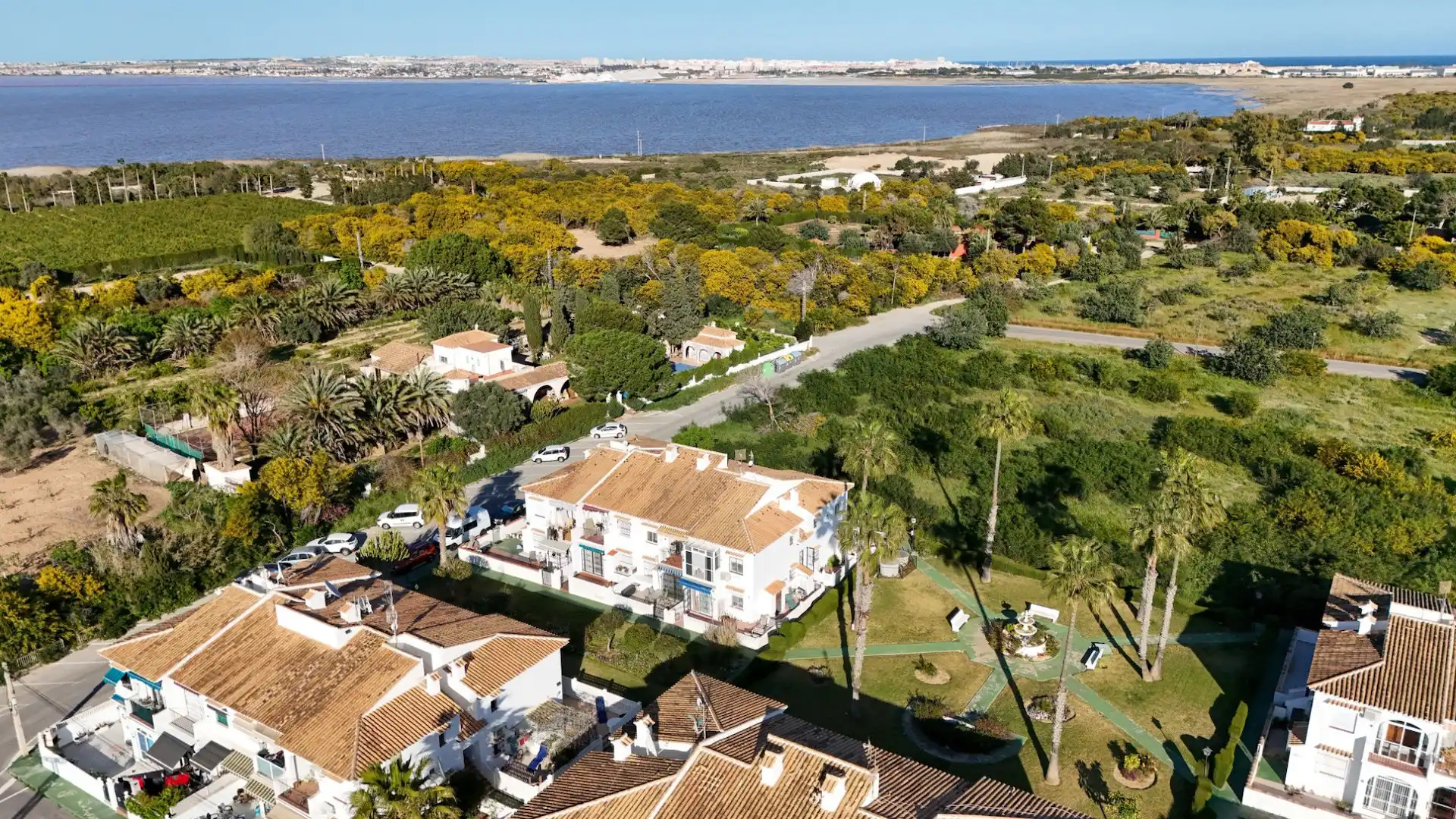 Exterior view of Houses for sale in Torrevieja  with Terrace and Furnished