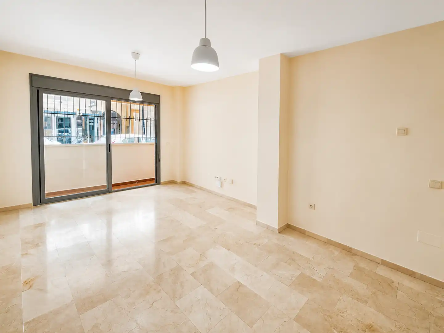 Apartments for sale in Marbella  with Air Conditioner, Terrace and Swimming Pool