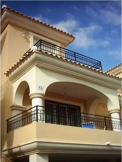 Casa a schiera con terrazza in vendita a Carrer de I'Aigualera, imagen 3