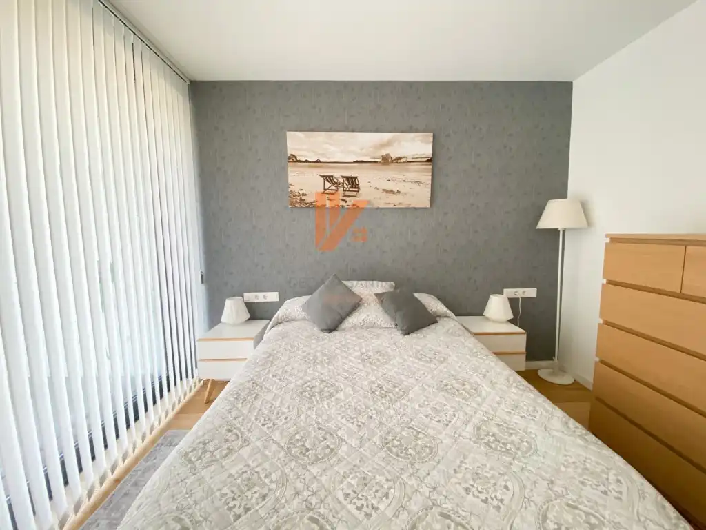 Bedroom of Duplexes for rent in Santiago de Compostela   with Furnished