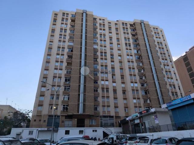 Piso en Venta en Jose Manrrique en Salamanca - Uruguay