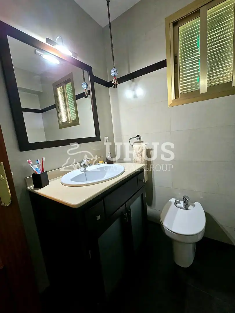 Baño de Piso de alquiler en Córdoba con Terraza