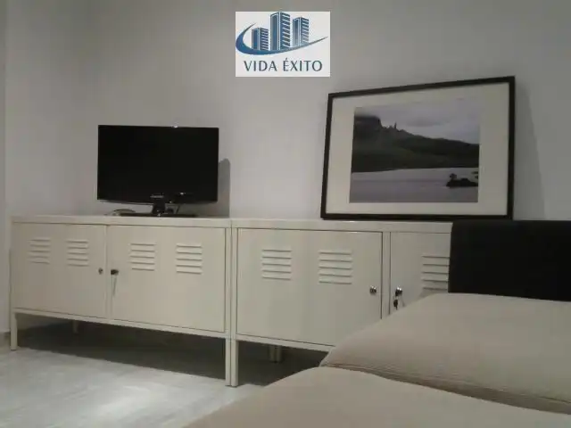 Dormitori de Apartament en venda en  Jaén Capital amb Aire condicionat i Balcó