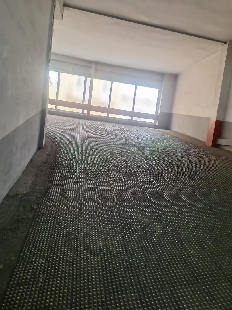 Garage zur Miete in Valencia