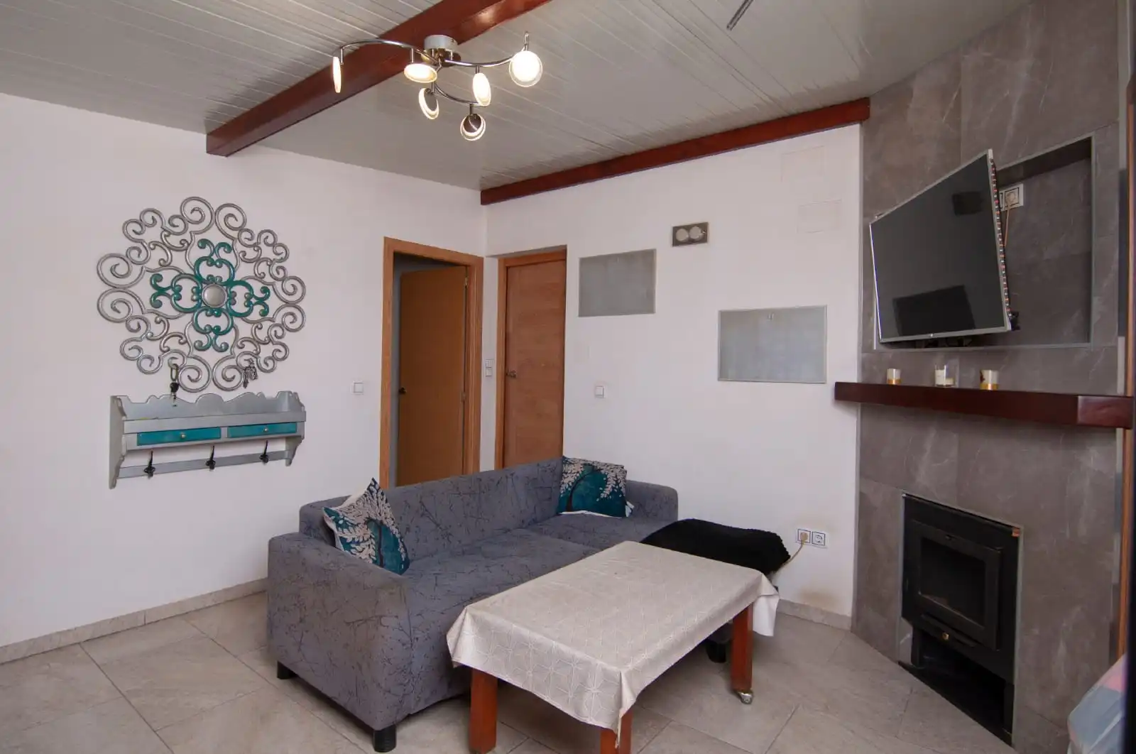 Sala d'estar de Casa o xalet en venda en Marbella amb Piscina i Moblat