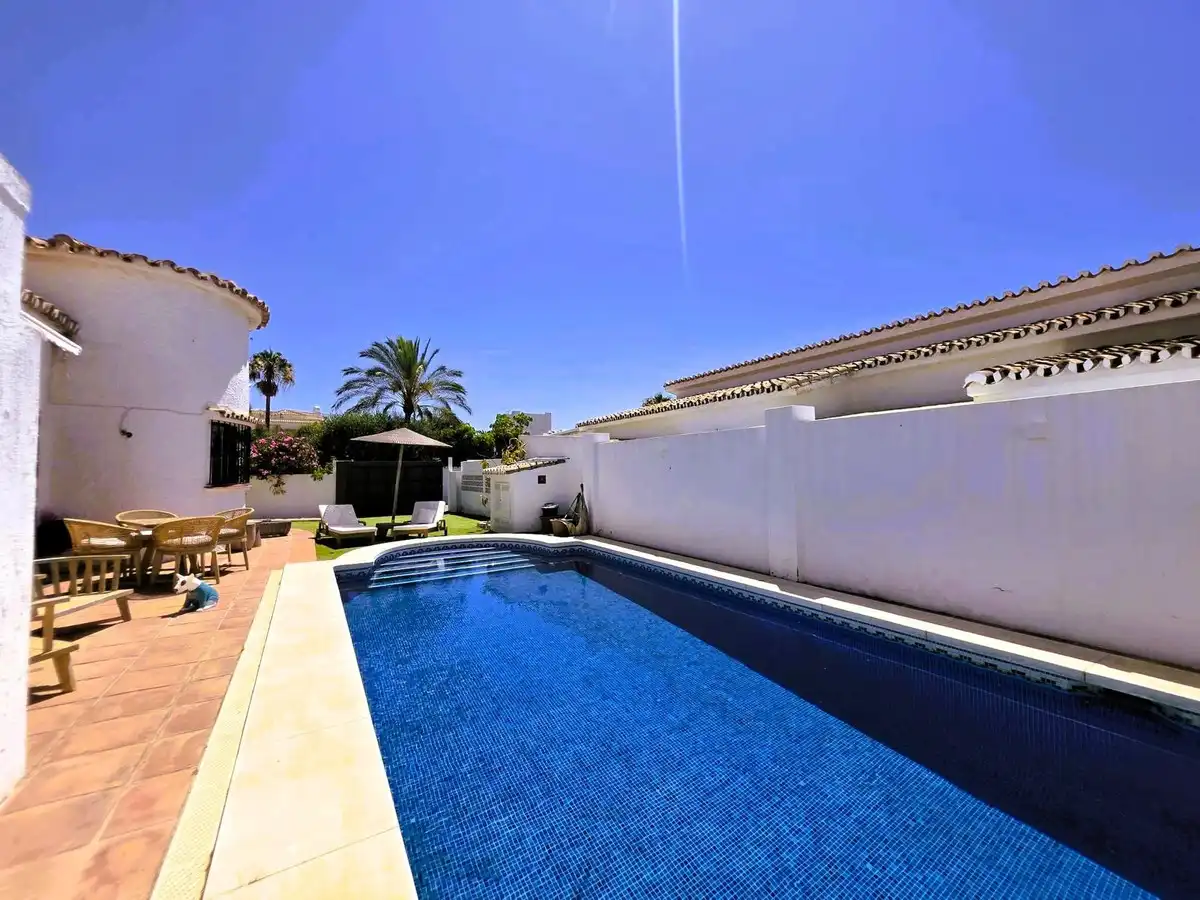 Reihenhaus zum Verkauf in Estepona Pueblo, imagen 32