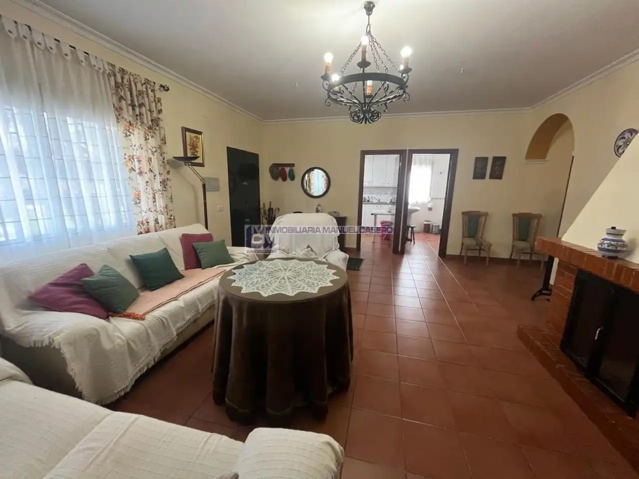 Sala de estar de Casa o chalet en venta en Cáceres con Calefacción, Jardín privado y Terraza