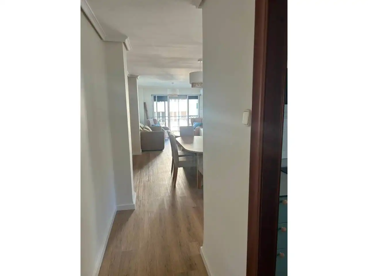 Flat for rent in Valencia  with Air Conditioner, Parquet flooring and Storage room
