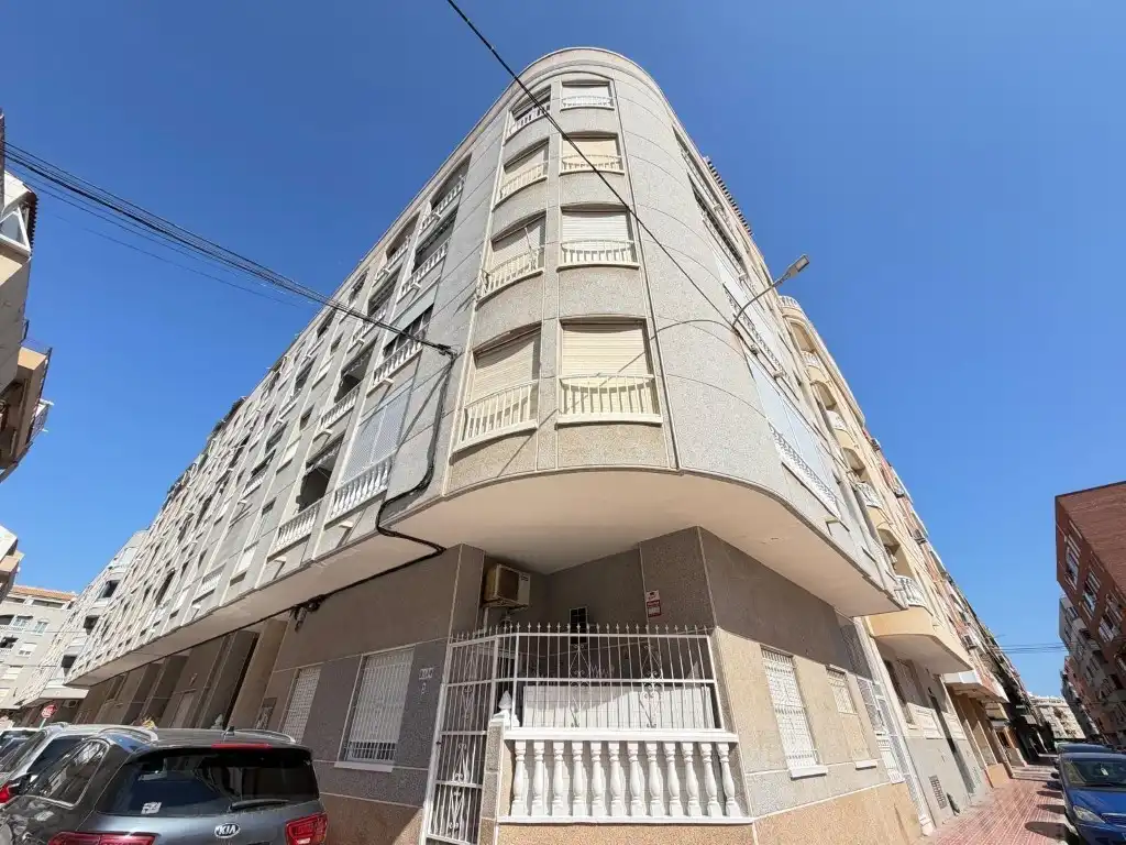 Exterior view of Attic for sale in Torrevieja  with Air Conditioner and Furnished